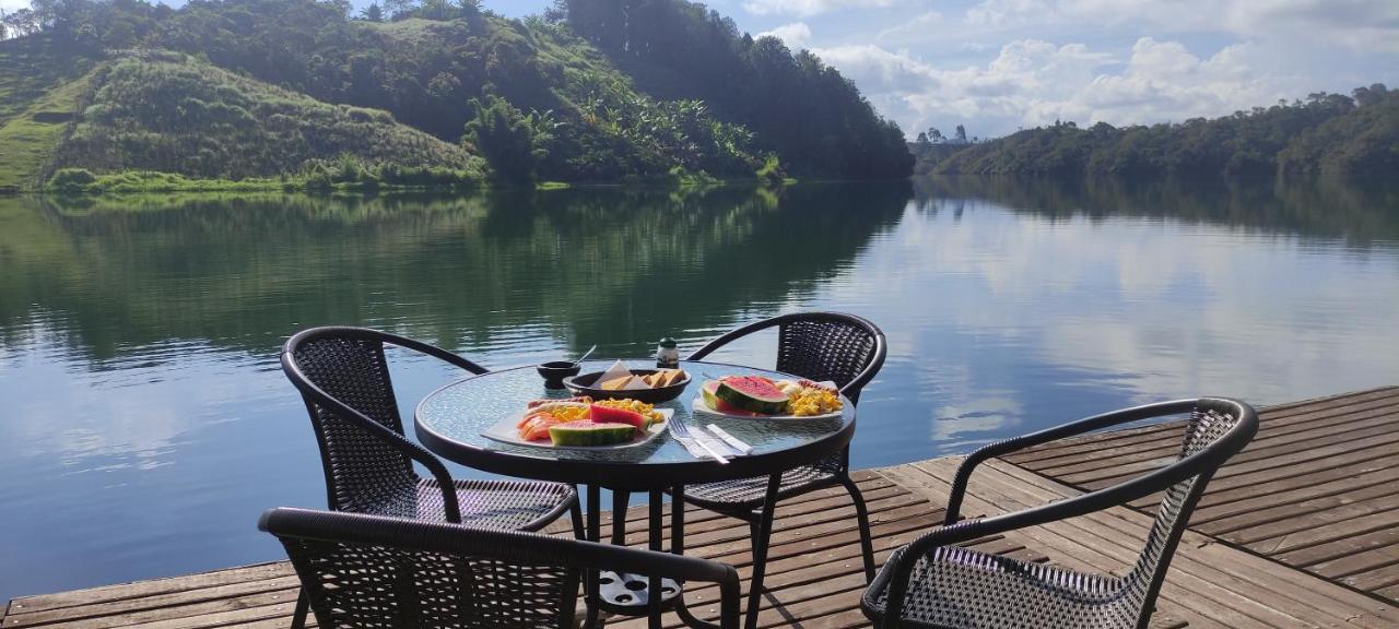 Hotel Celeste Glamping Guatapé Esterno foto